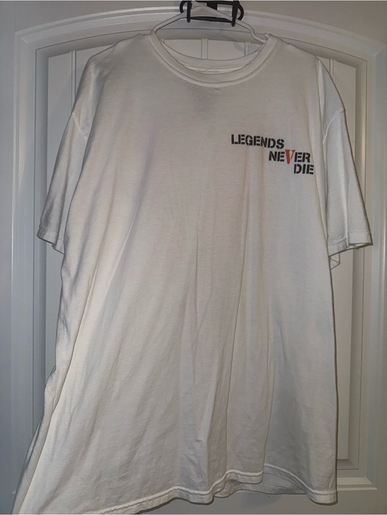 VLONE Other - VLONE White 'Legends Never Die' Short Sleeve Graphic Tee